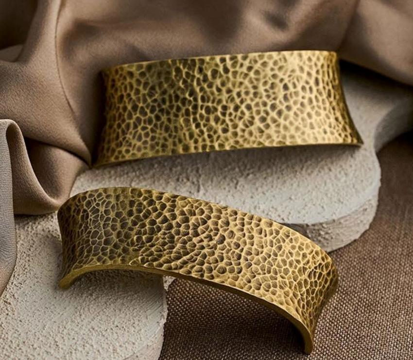 Cabinet Pull Handle Artisan Curved Hand Hammered Collection Antique Brass - Image 6